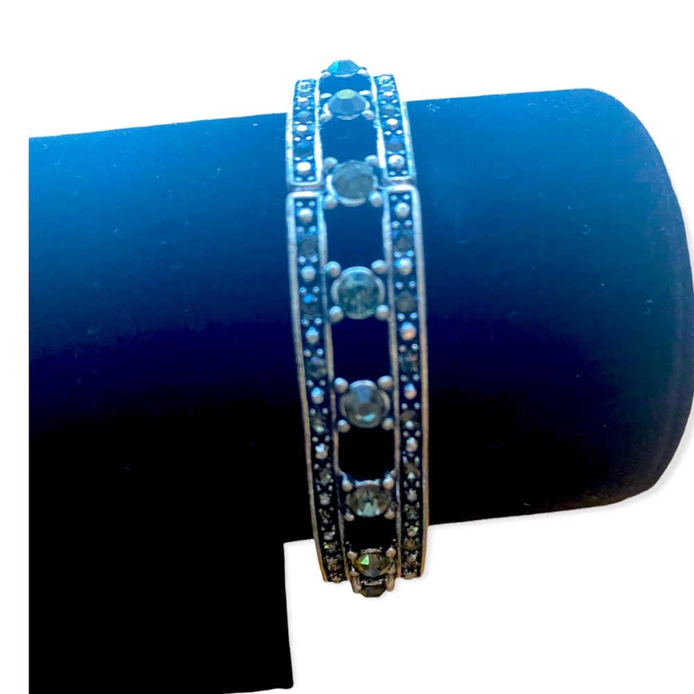 2/$20 GRAY STRETCHY GEMSTONE BRACELET